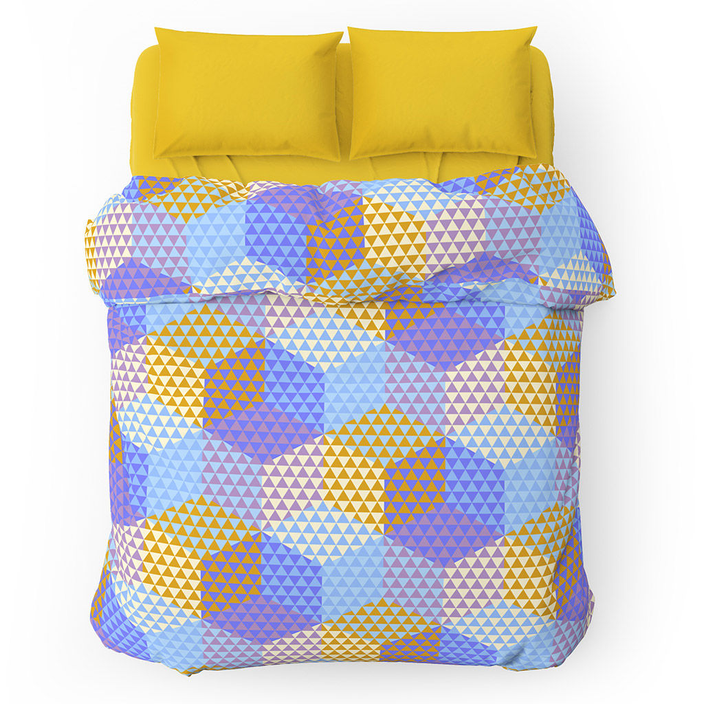 Постельное белье, комплект 1,5 спальный Гексагон желтый/Горчичный, 3 предмета: пододеяльник на кнопках 145х215см, простыня 150х220см, 1 наволочка 50х70см с клапаном-запахом, поплин Комфорт 115г/м2, хлопок 100%, упаковка эконом ПВХ 32х41см, Д - Домашняя мода фото 2