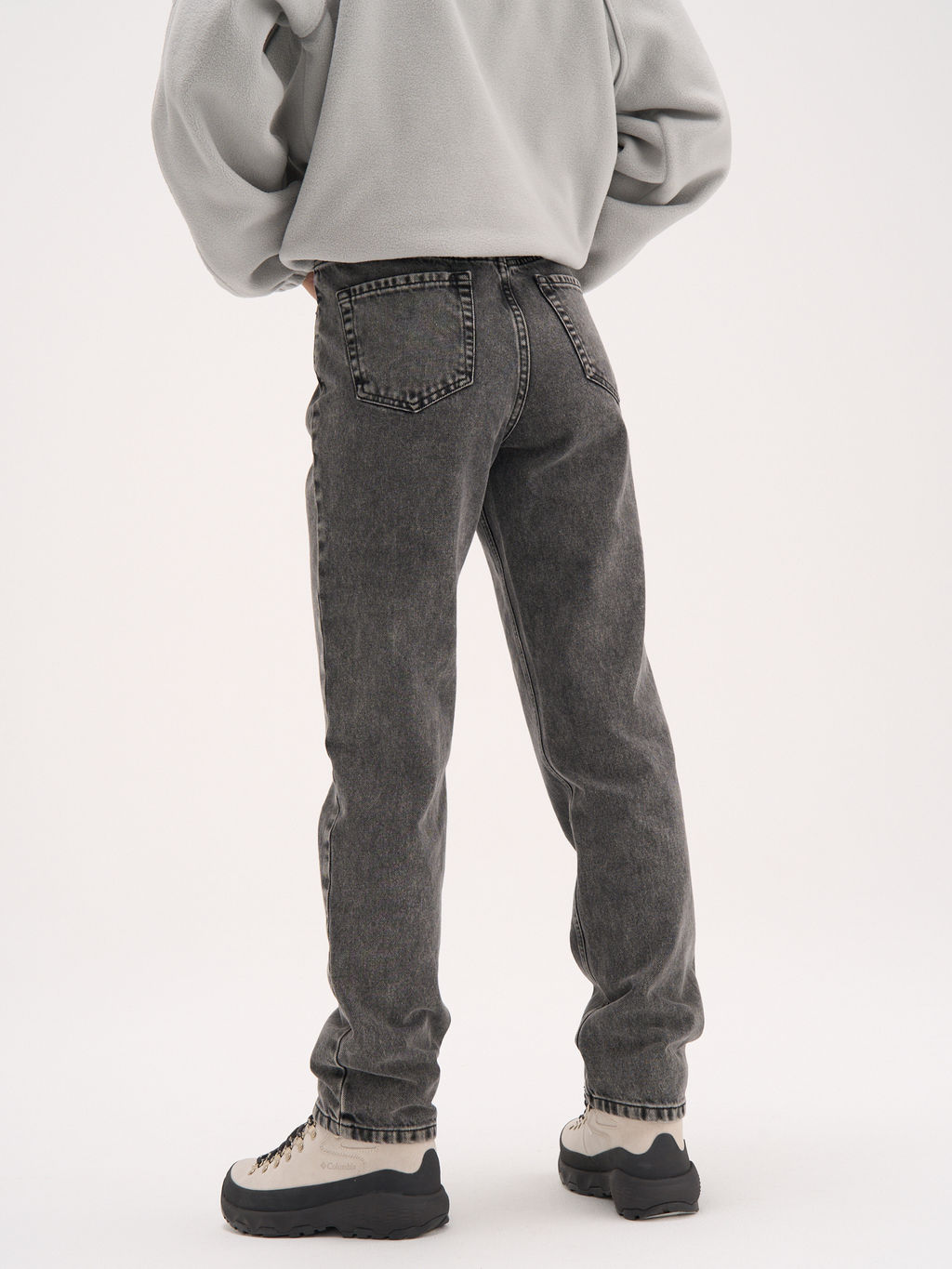 Джинсы Straight fit "Темно-серые" женские