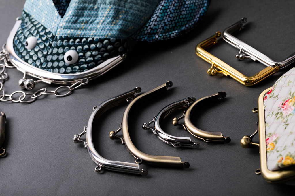 Gamma FER-28 Застежка для сумки фермуар 10.5 x 6 см 1 шт. №02 под состаренную бронзу