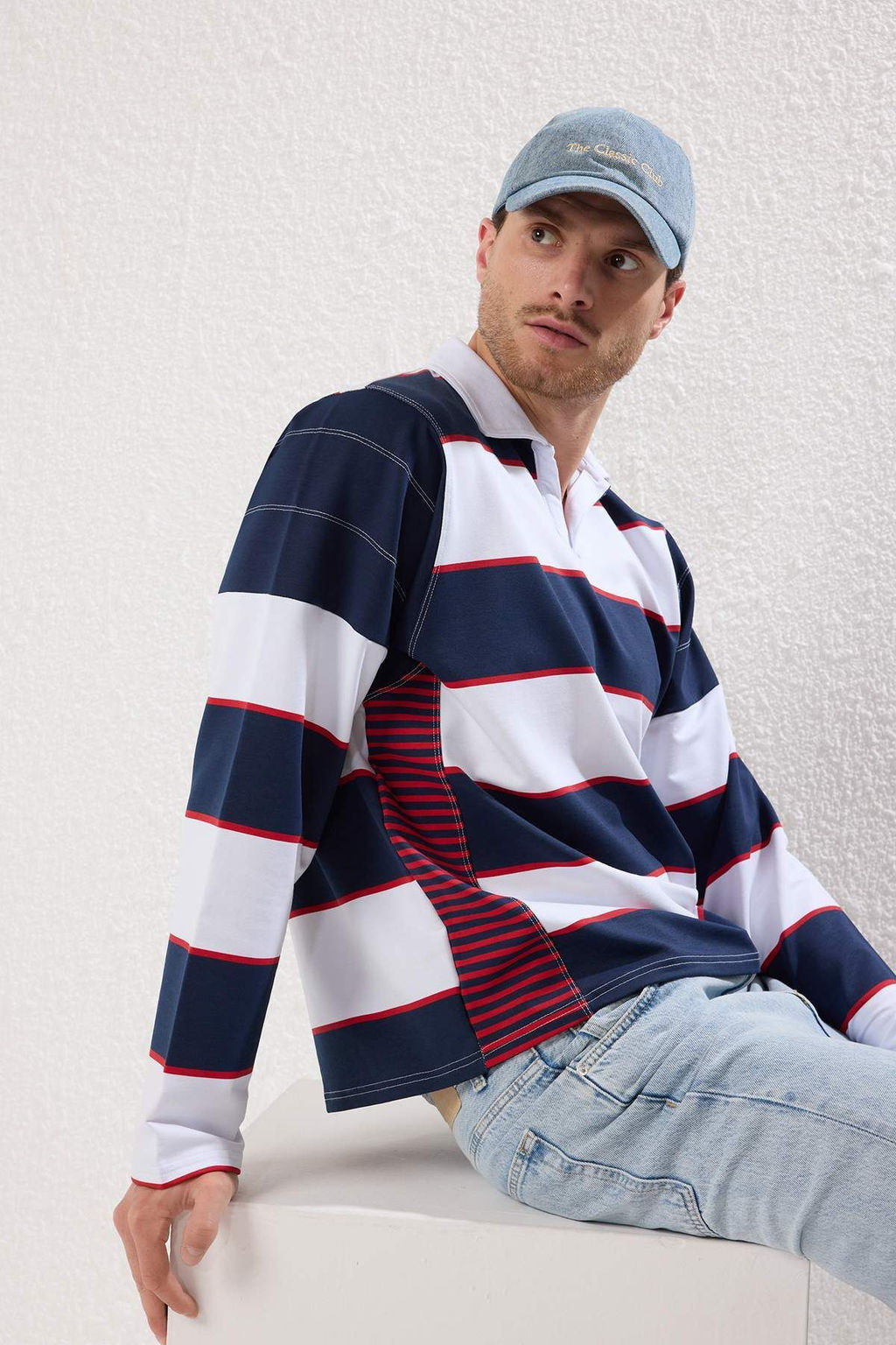 TRENDYOL MAN Lacivert Kolej Oversize/Genis Kesim Cizgili Sweatshirt TMNSS25SW00002 - Trendyolmilla фото 2