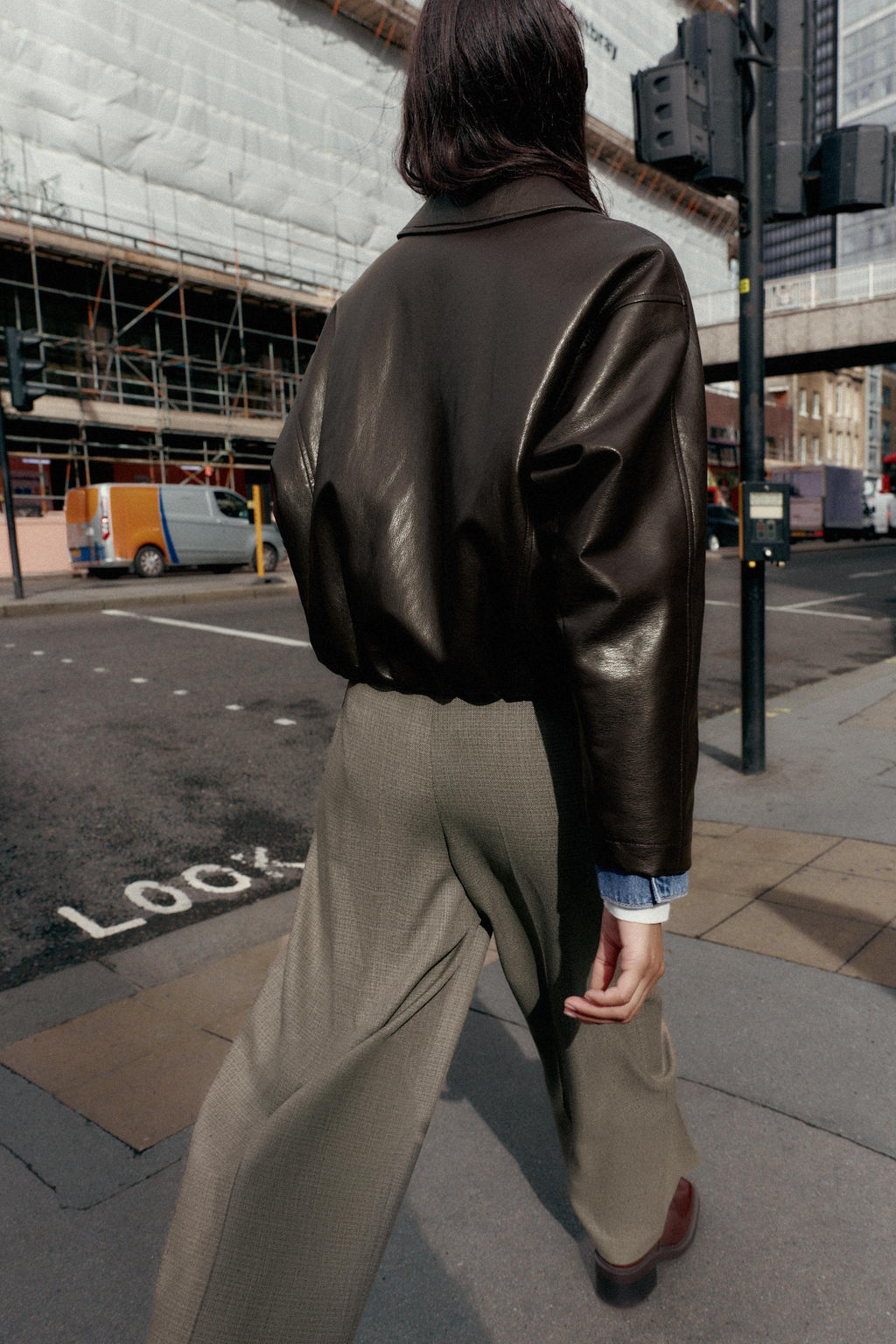 FAUX LEATHER BOMBER JACKET - Zara фото 14