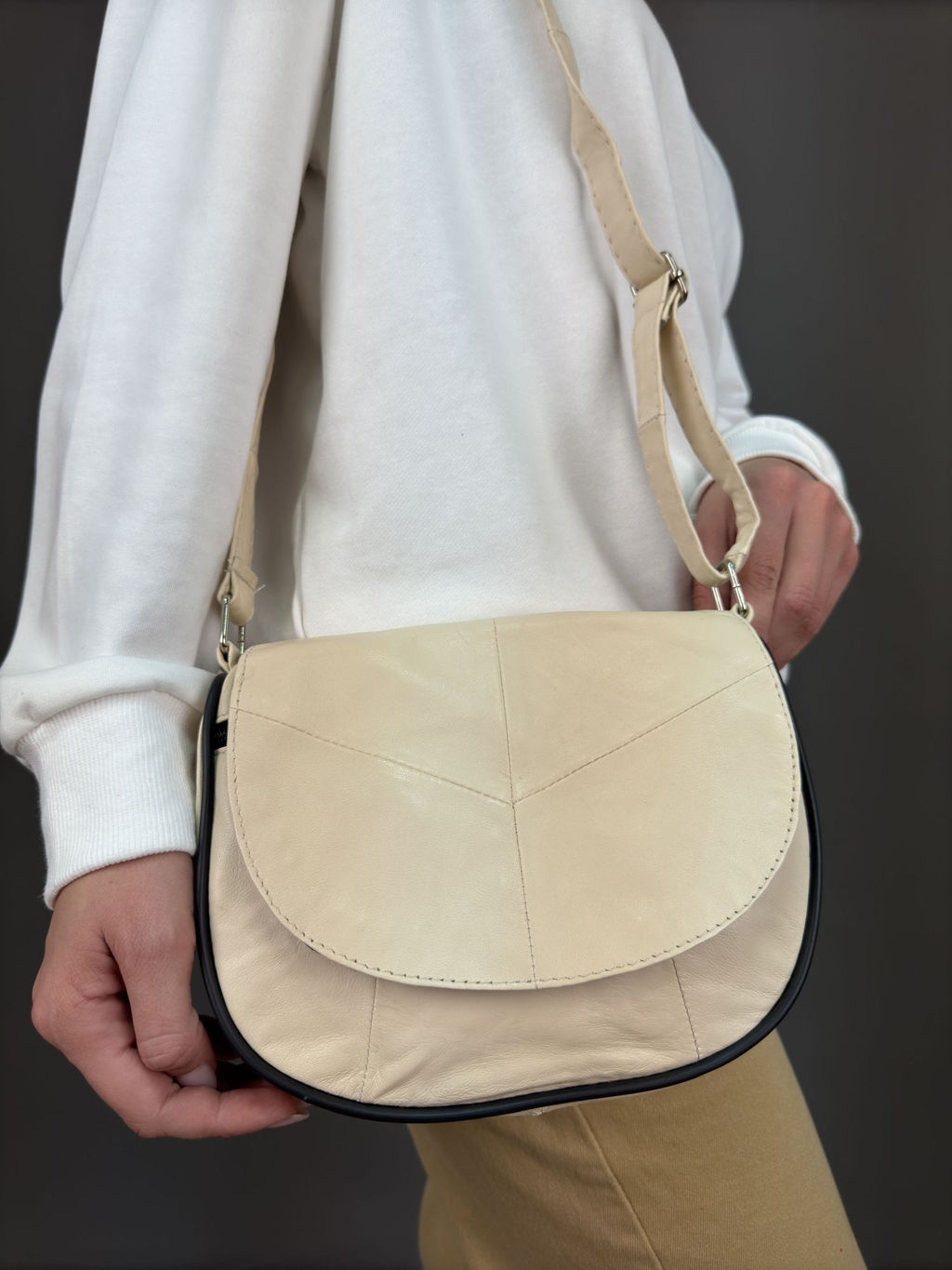 Сумка женская из телячьей кожи