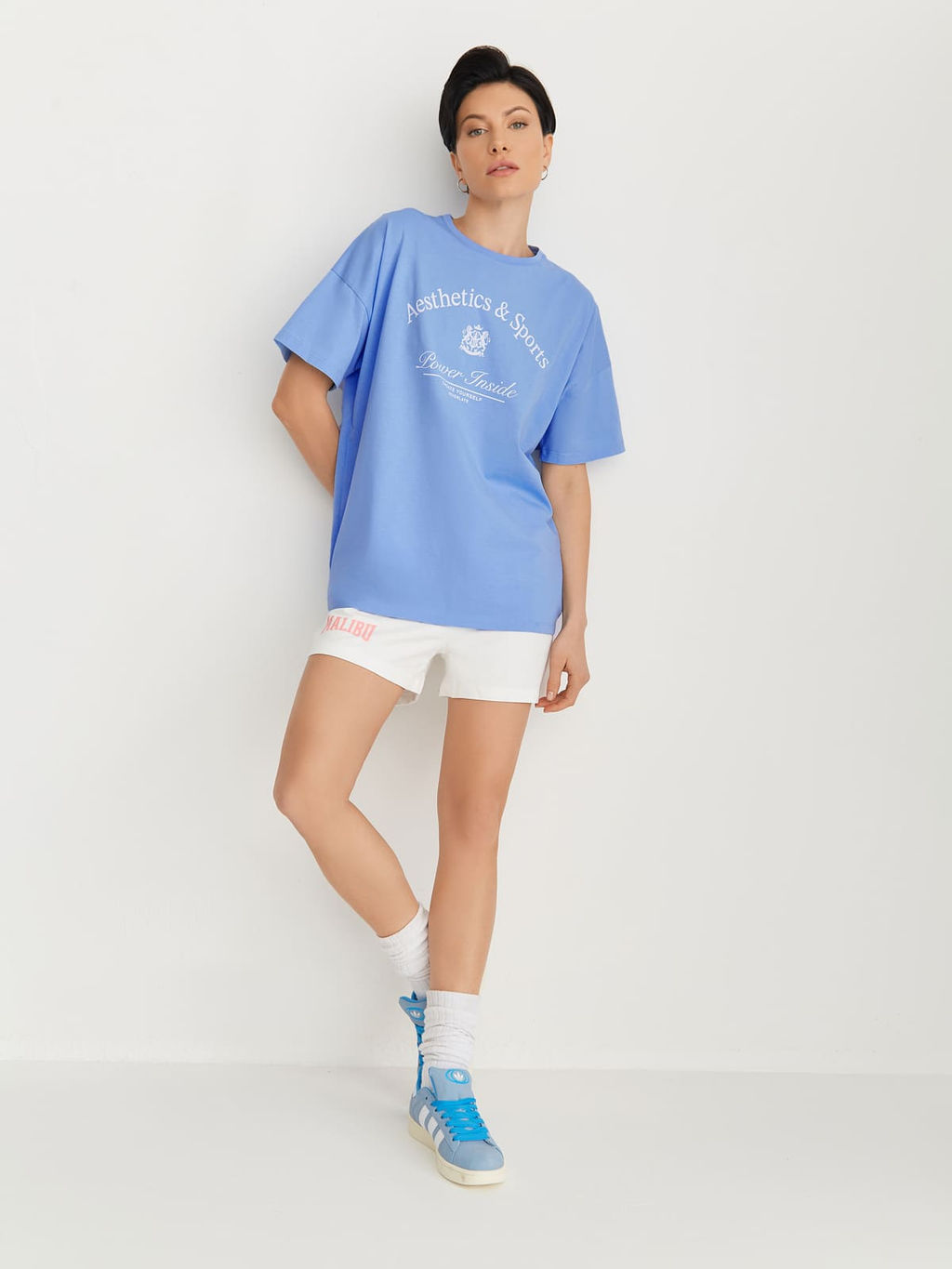 Базовая футболка свободного силуэта с брендингом AESTHETICS & SPORTS - NEVERLATE фото 4