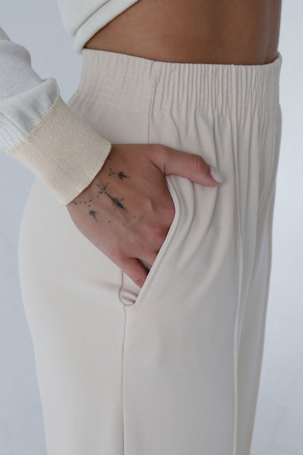 10434 Брюки базовые айвори - Martichelli фото 8