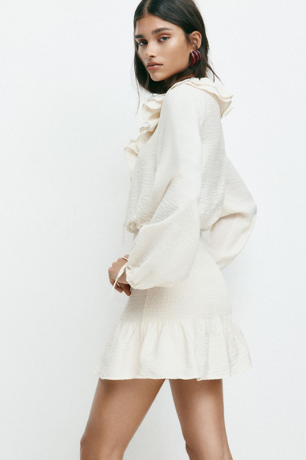Vestido de crep? con volantes - H&m фото 6