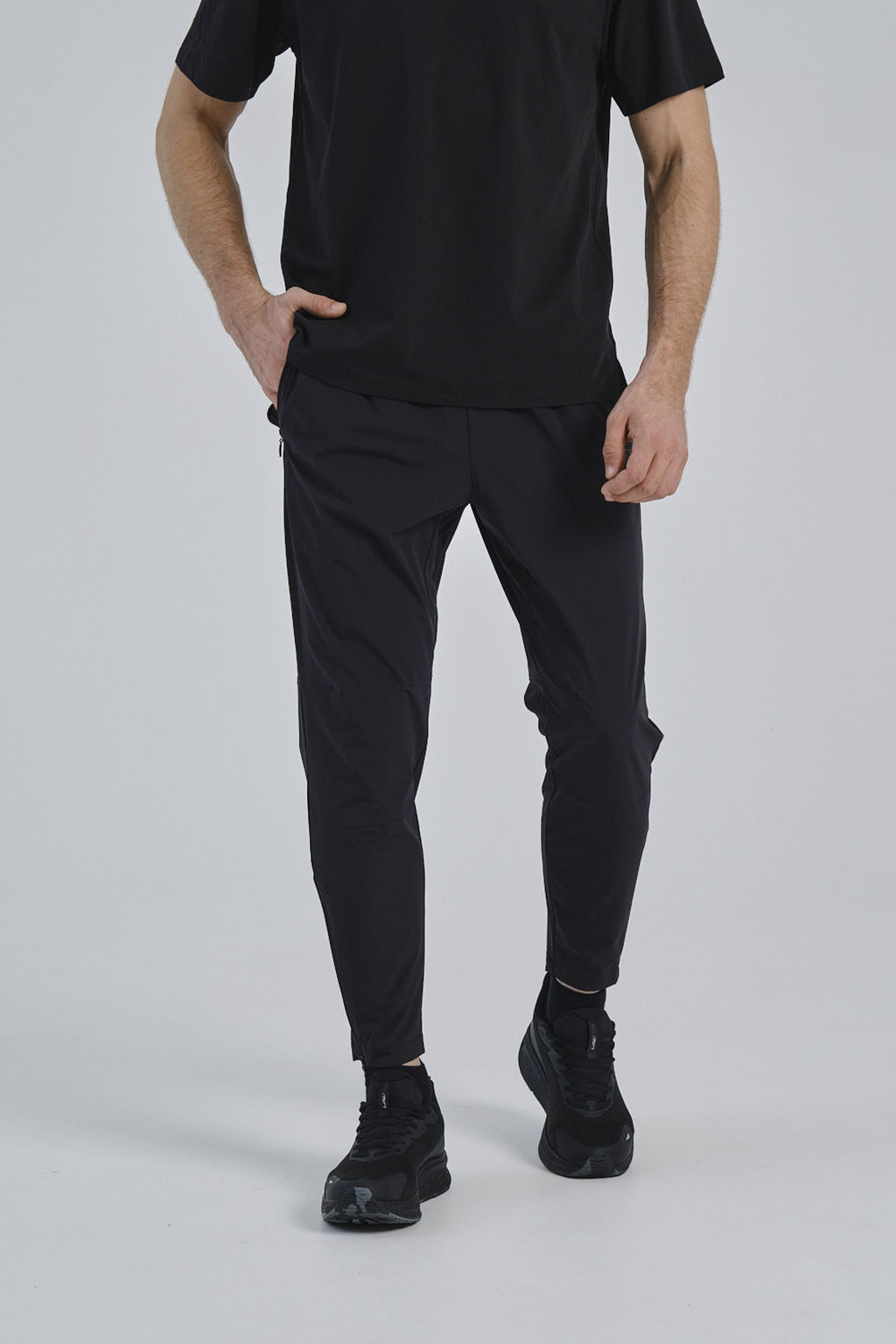 Брюки текстильные укороченные Черный RACING CHALLENGE Woven Ankle Pants