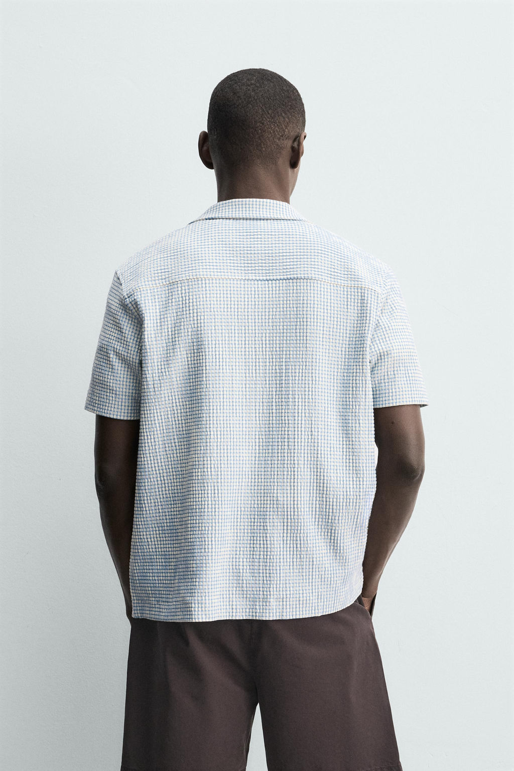 CAMISA REGULAR FIT ESTRUCTURA SEERSUCKER / Blanco / Celeste - Zara фото 3
