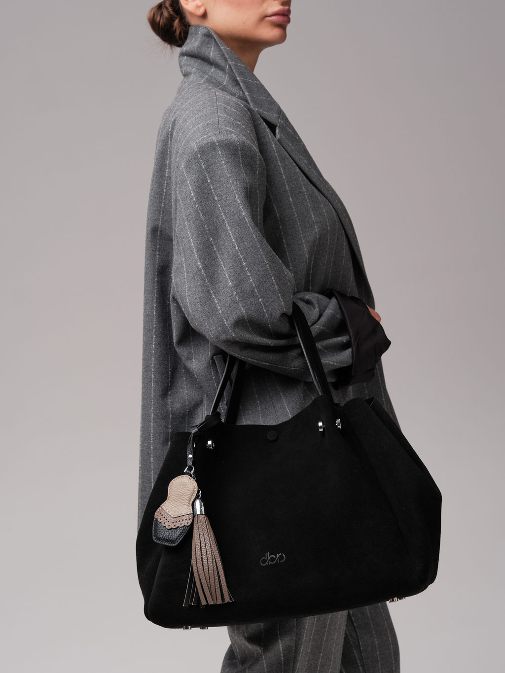 Замшевая сумка с матрешкой Vasilisa DBR 31210 черный фото 4