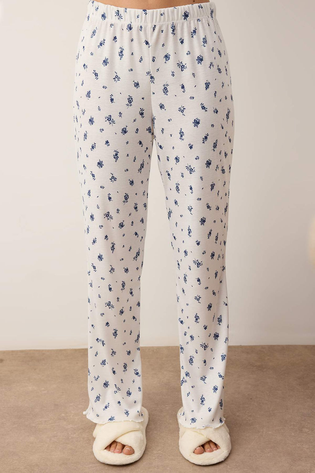 Siyah-Beyaz Bask?l? Kaskorse Orme Pijama Tak?m? THMAW26PT00179