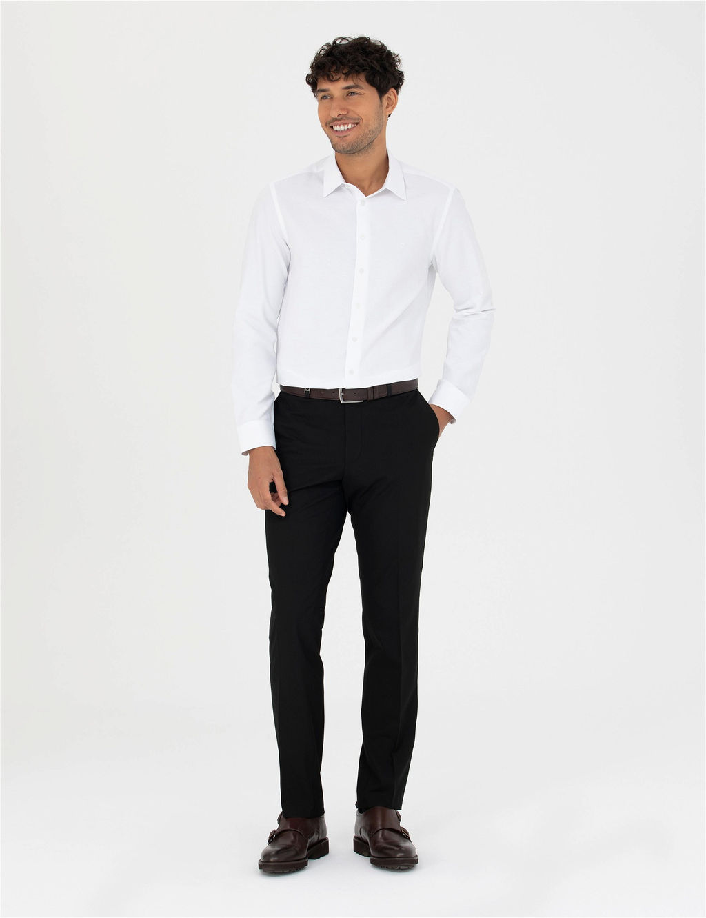 Siyah Slim Fit Kuma_ Pantolon