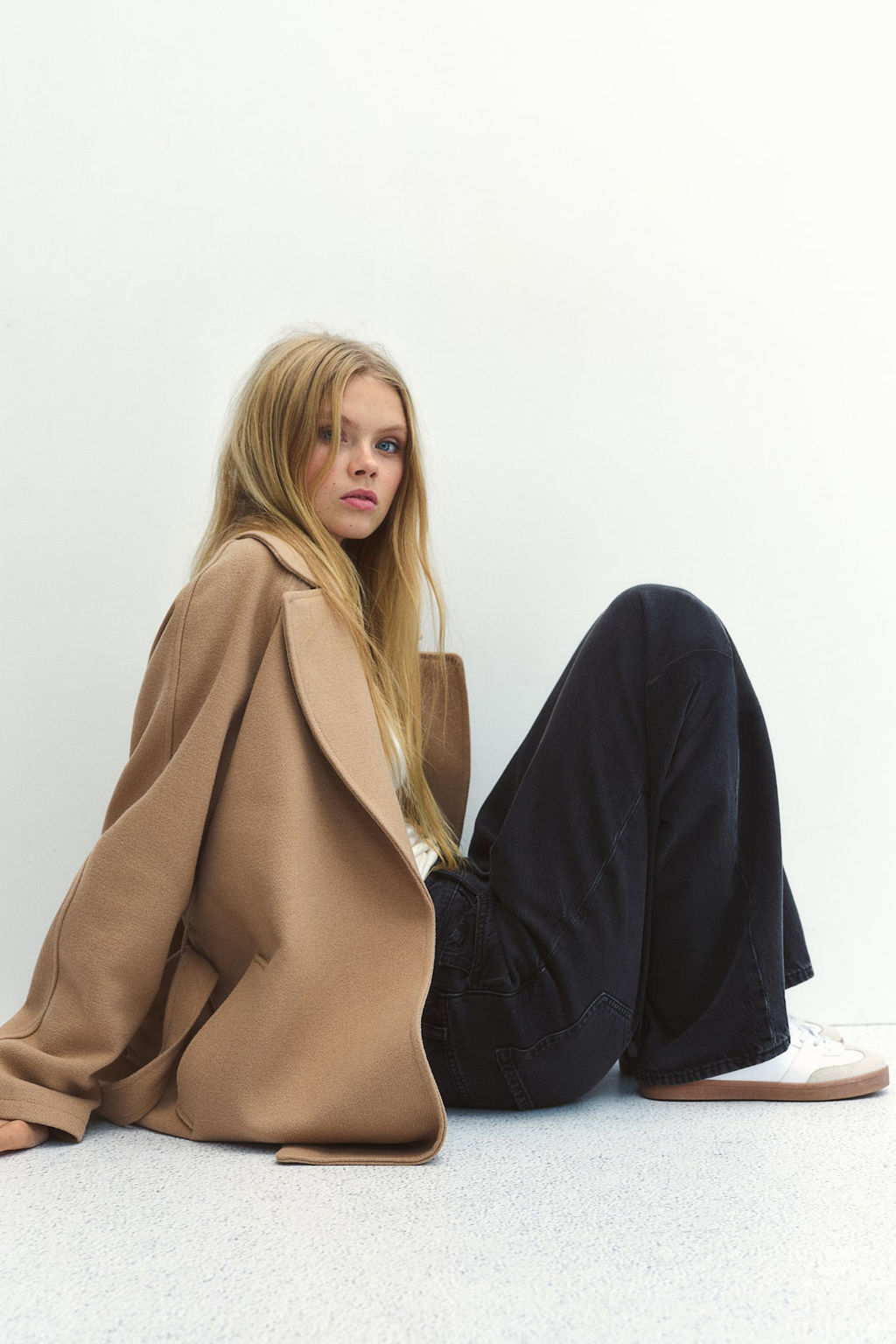 Abrigo de fieltro con cinturon - H&m фото 4
