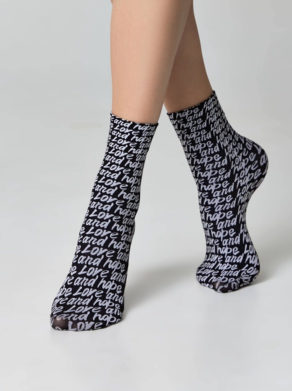 Цена за 2 пары. Носки Классические CONTE FANTASY Плотные носки с вывязанным рисунком Love nero-bianco - Conte elegant фото 3