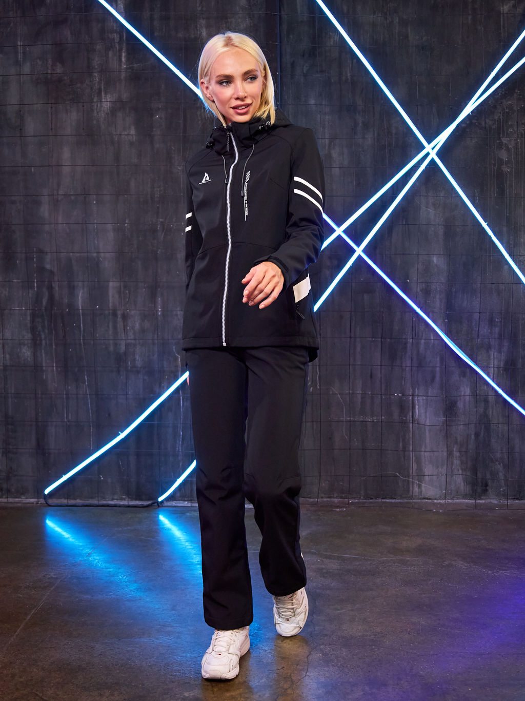 Женская мембранная куртка виндстоппер на флисе Azimuth Заря 124/23982_704 Черный  фото 14