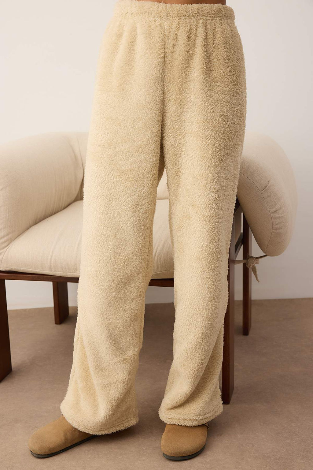 Trendyolmilla Gri Kapusonlu ve Nak?sl? Wellsoft K?sl?k Orme Pijama Tak?m? THMAW25PT00143  фото 8