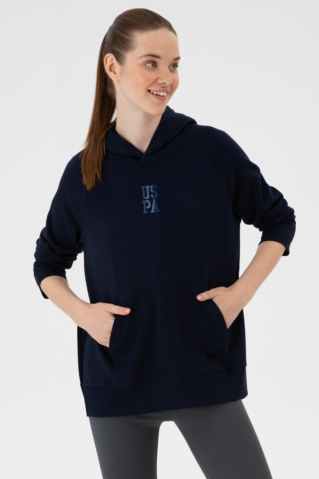 Kad_n Lacivert Sweatshirt Sepette S_rpriz _ndirim - U.s. polo assn фото 3