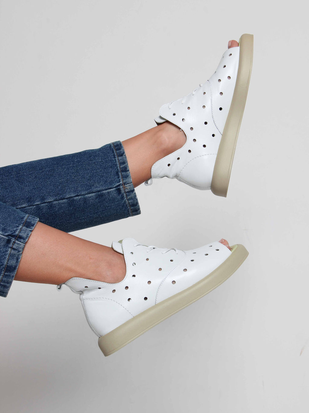 Босоножки 1059.0132gr. Белый зеленый