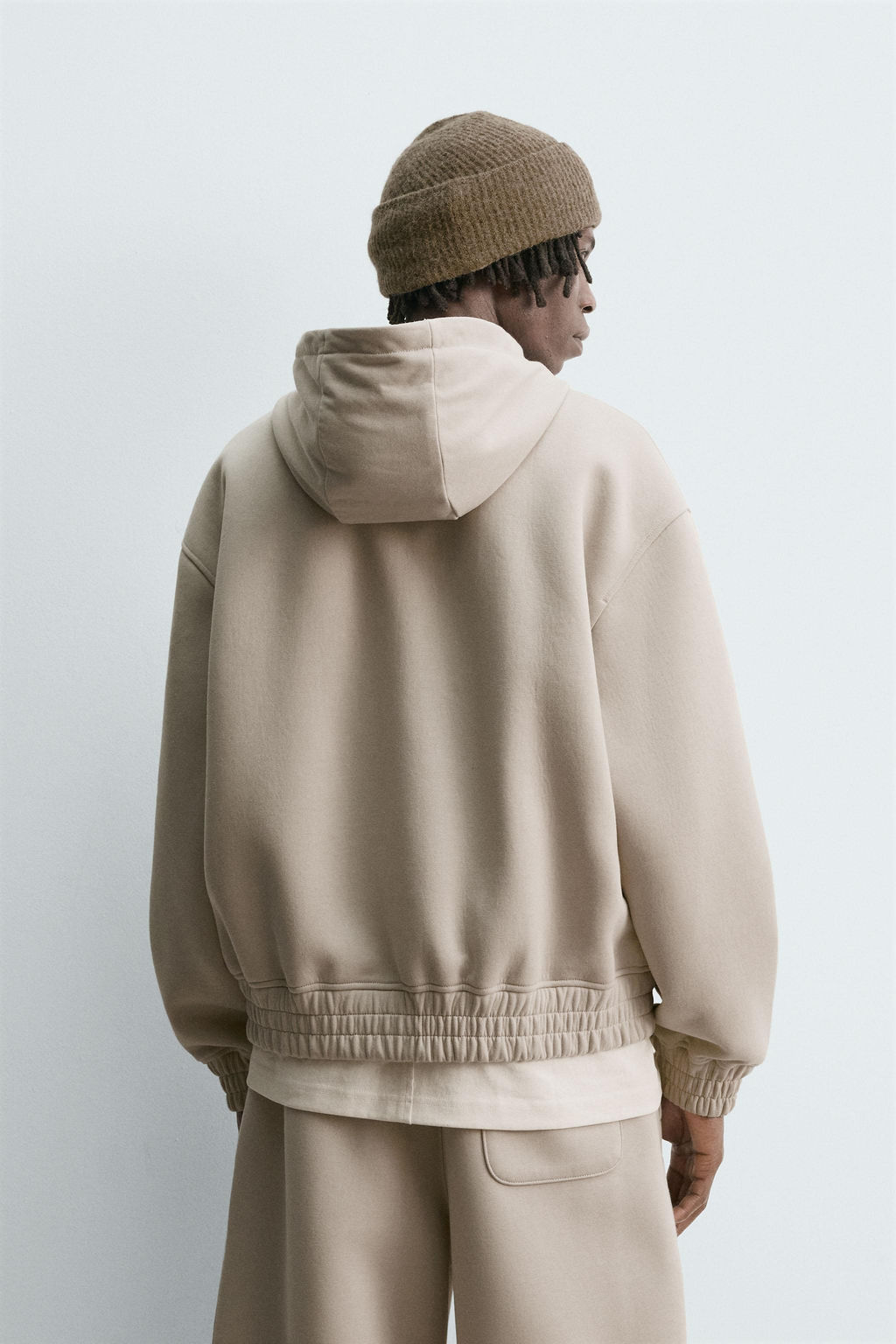 NEOPRENE-EFFECT HOODIE WITH ZIP - Zara фото 3