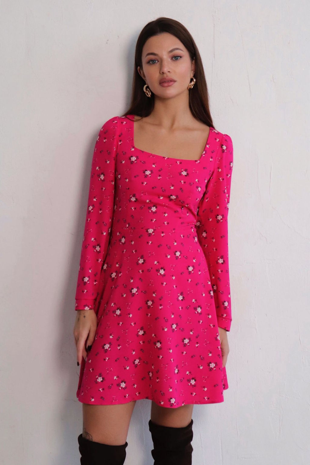 Платье с вырезом каре малиновое в цветок - Martichelli фото 2
