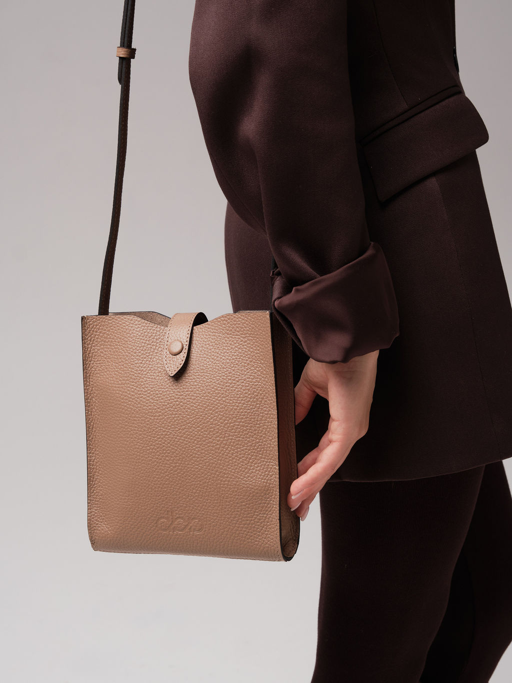 Кожаная сумка кросс-боди Leya DBR 30919 капучино фото 2