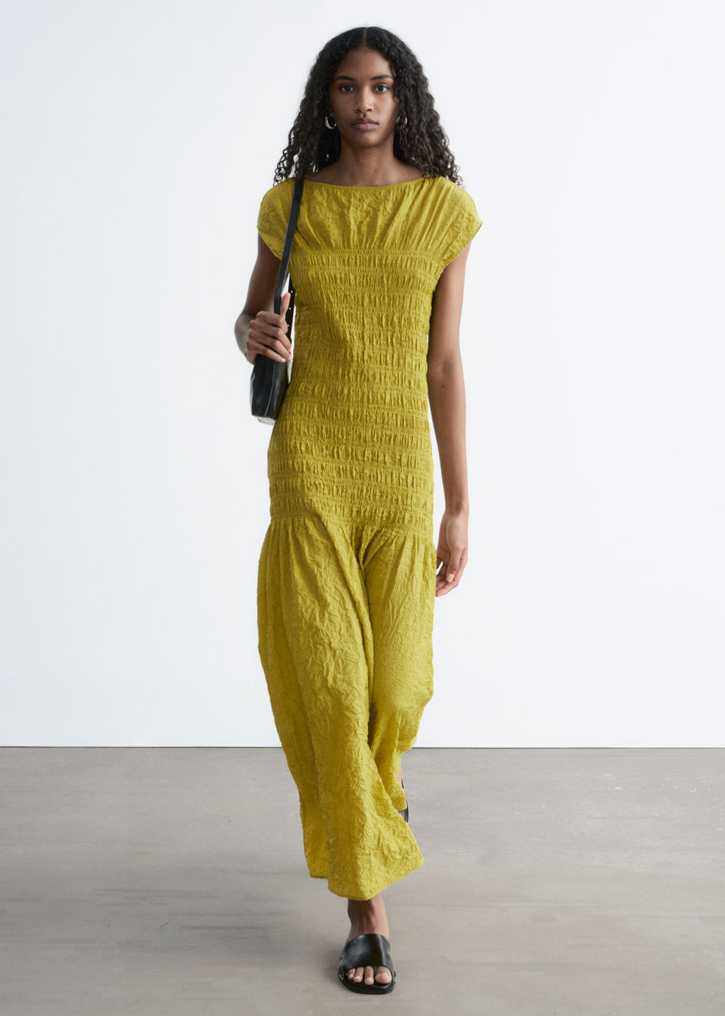 Maxivestido fruncido con nido de abeja - H&m фото 6