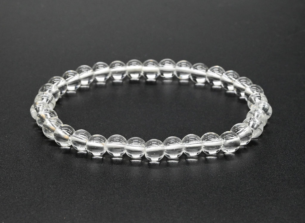 Браслет из горного хрусталя искусственного шарик 6мм