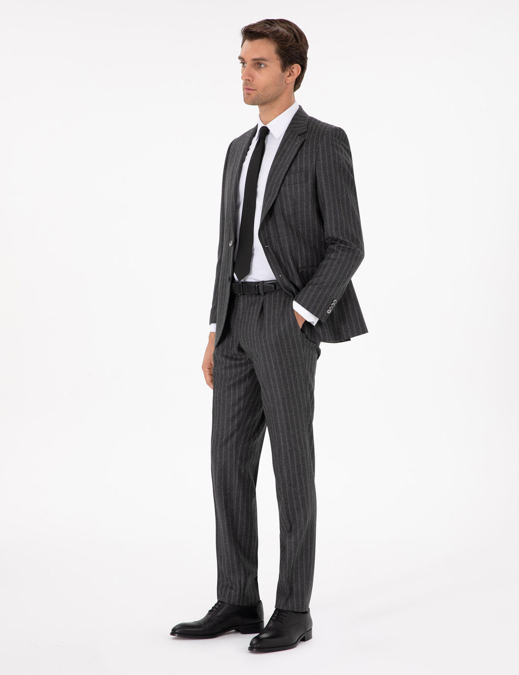 Серый зауженный костюм - Cacharel фото 4