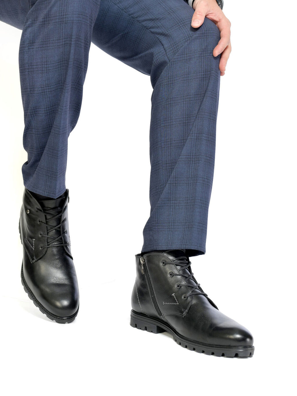 ботинки
								BELWEST