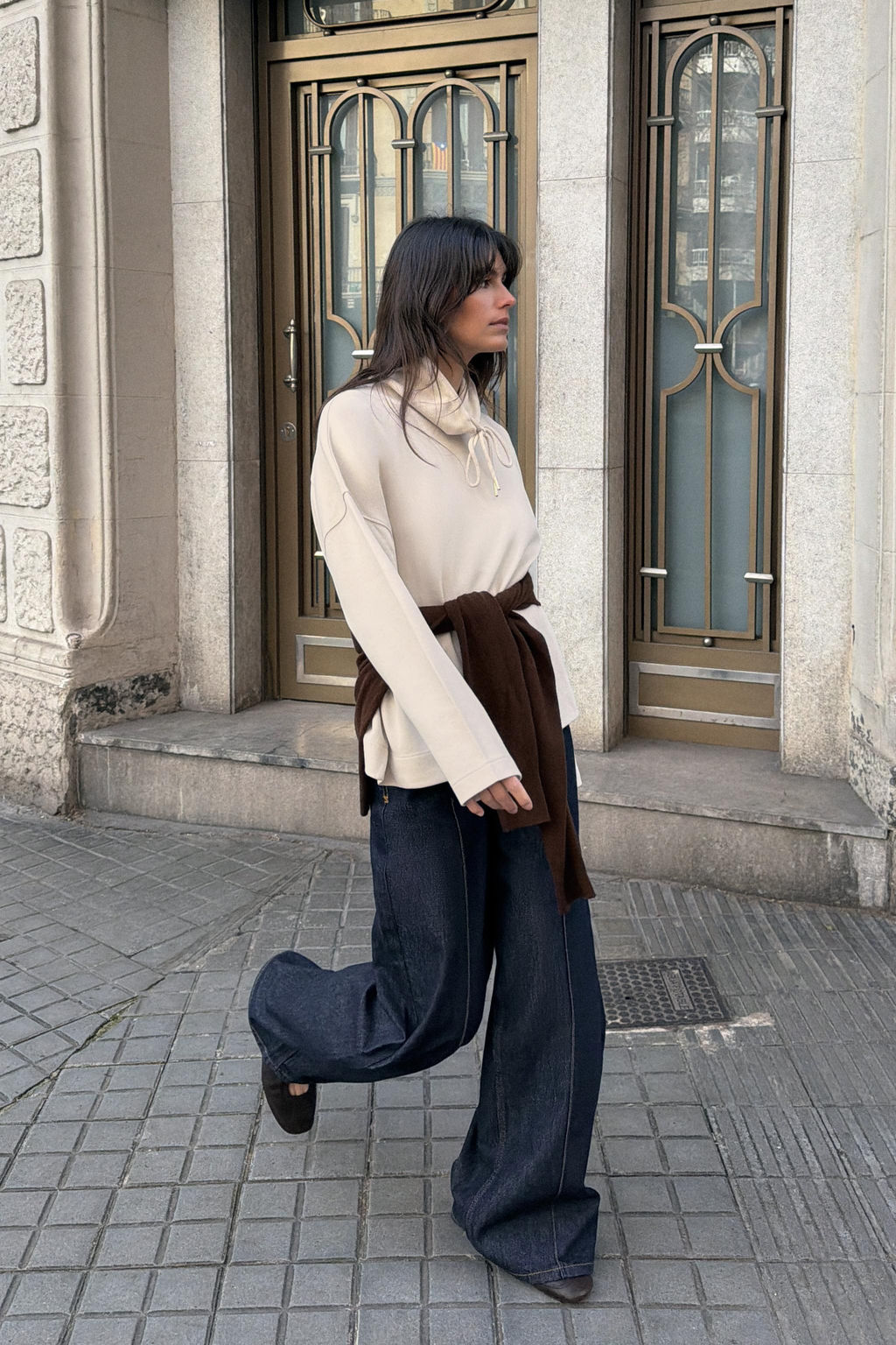 WASHED-EFFECT INTERLOCK SWEATSHIRT - Zara фото 11