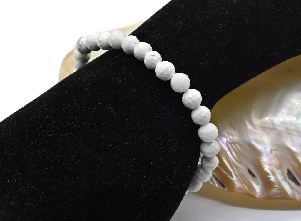 Браслет из кахолонга шарик граненый 6мм, 17см