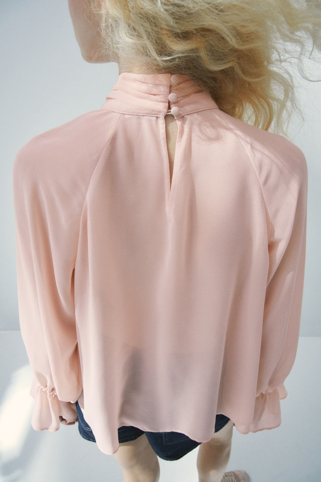 Blusa de volantes con detalle efecto capa - H&m фото 4