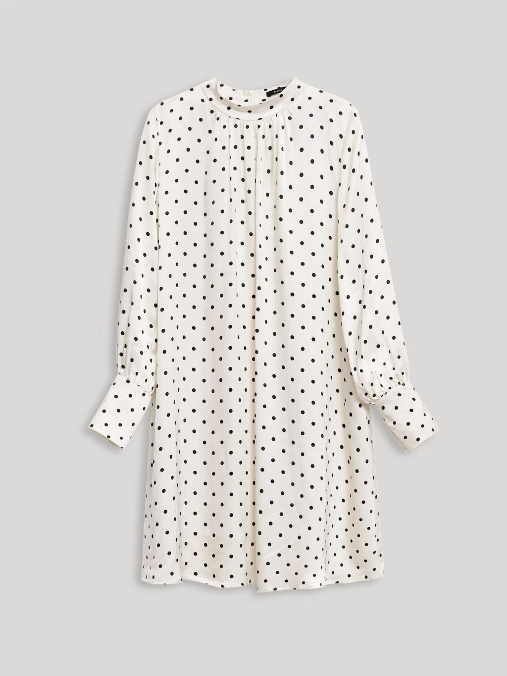 Платье со сборкой по горловине - Emka фото 6