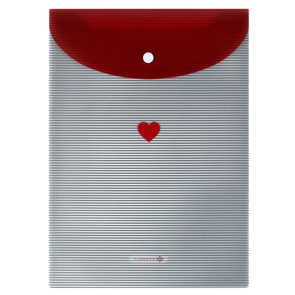 Папка для школьных тетрадей пластиковая Феникс+, арт. 72249/ 12 СЕРДЕЧКО НА ПОЛОСКАХ (полипропилен, формат А4, 24х33 см, 1 отделение (-я), кнопка, УФ-печать)