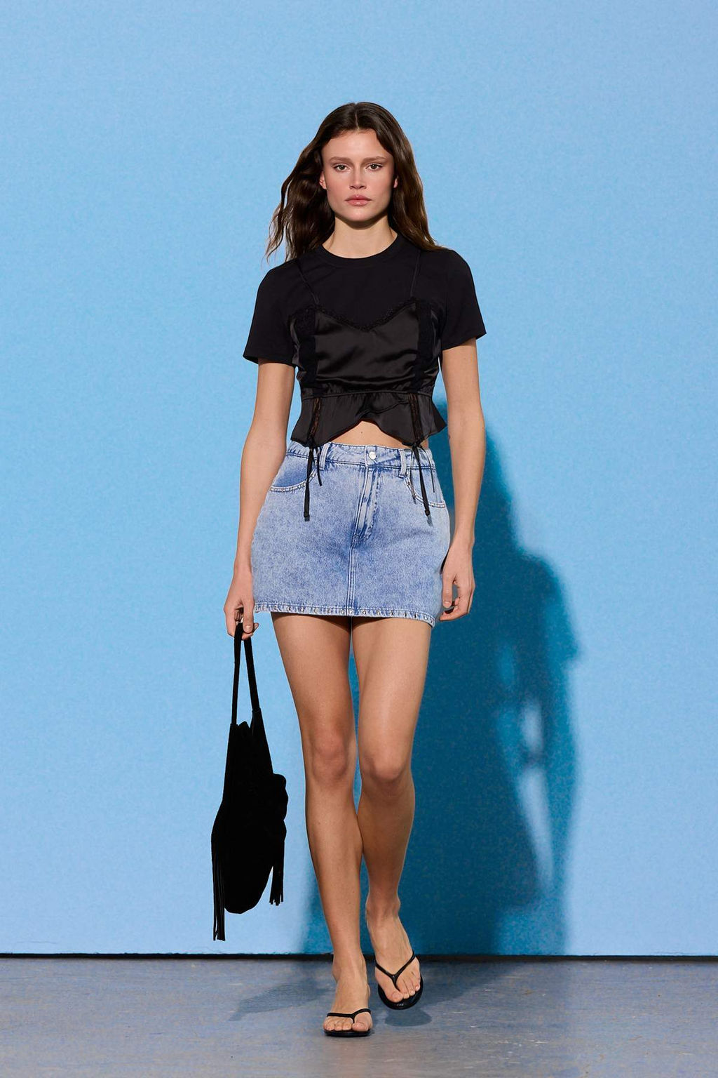 Limited Edition Mavi Trok Detayl? Denim Sort Etek TWOSS26SR00060 - Trendyolmilla фото 5