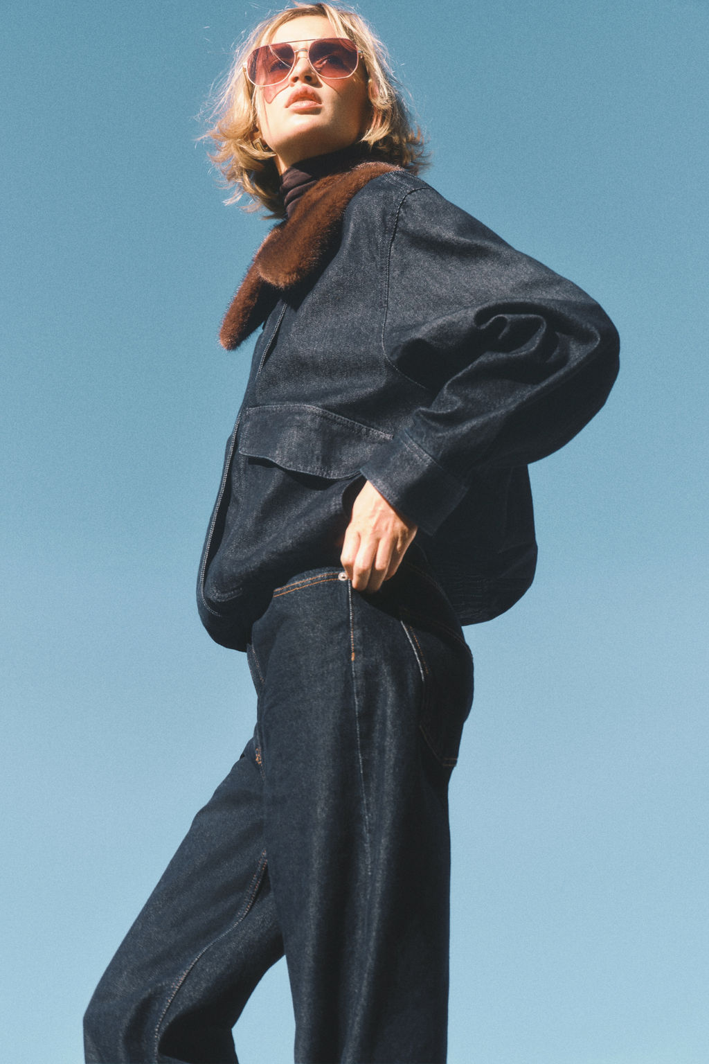 Cazadora denim con cuello efecto pelo - H&m фото 5