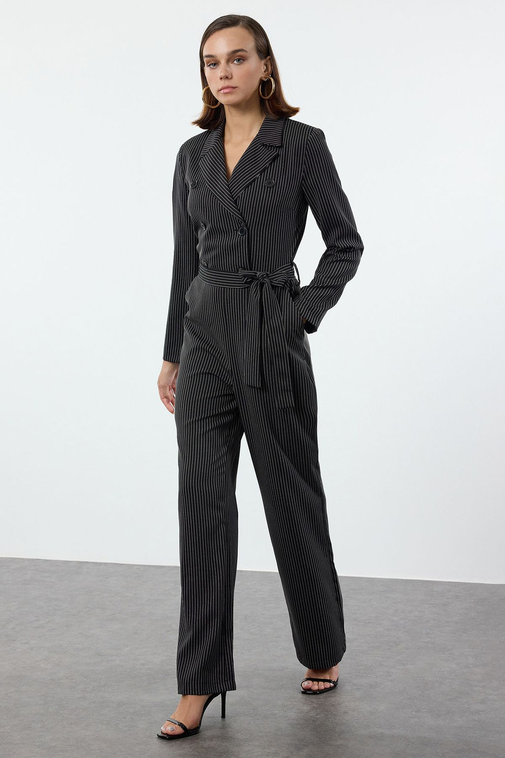 TRENDYOLMILLA Siyah Kusakl? Cizgili Ceket Yakal? Uzun Tulum TWOAW25TU00007 фото 2