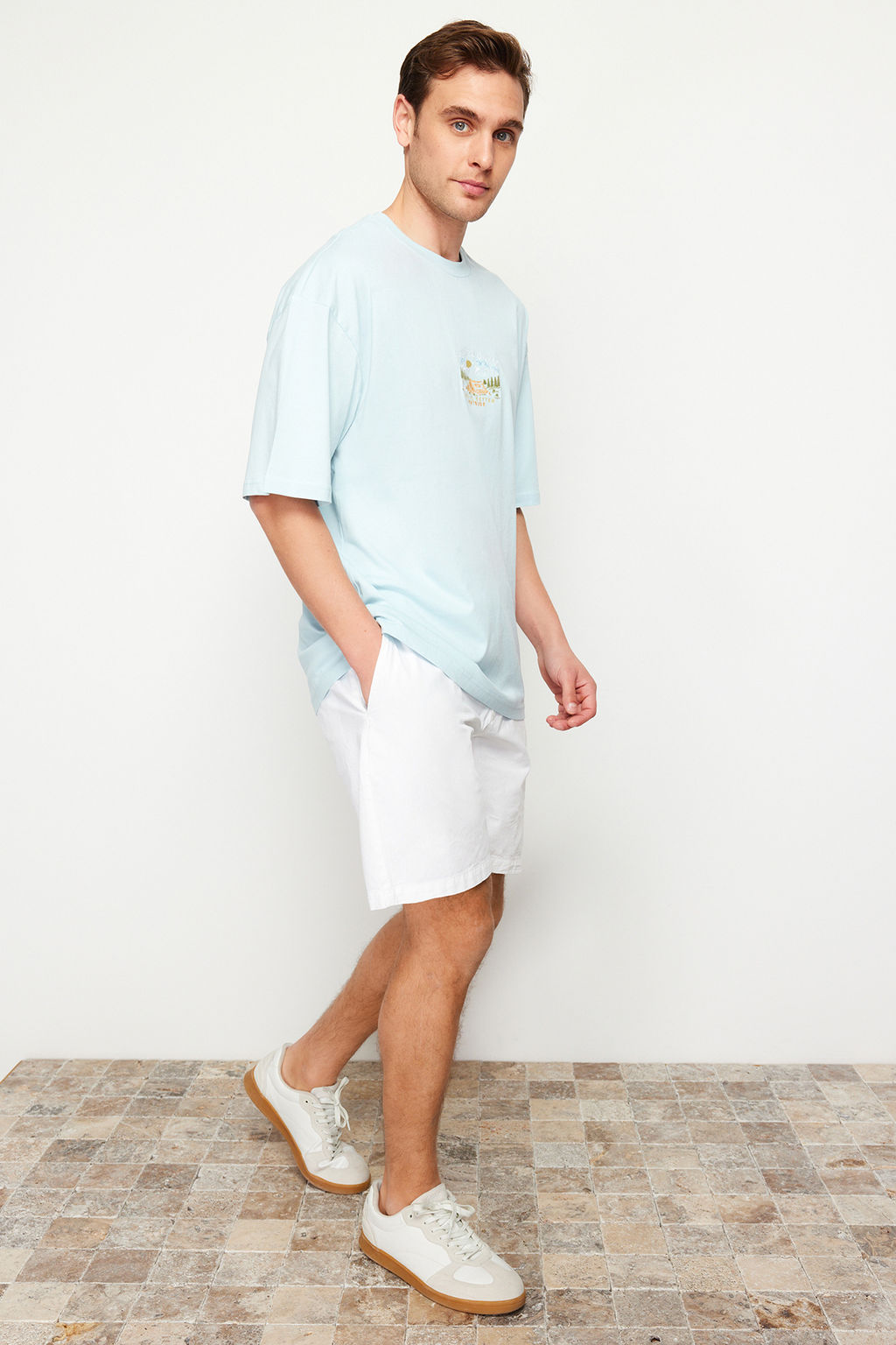 TRENDYOL MAN Haki Loose Fit Pamuklu Bagc?kl? Sort TMNSS23SR00056 - Trendyolmilla фото 4