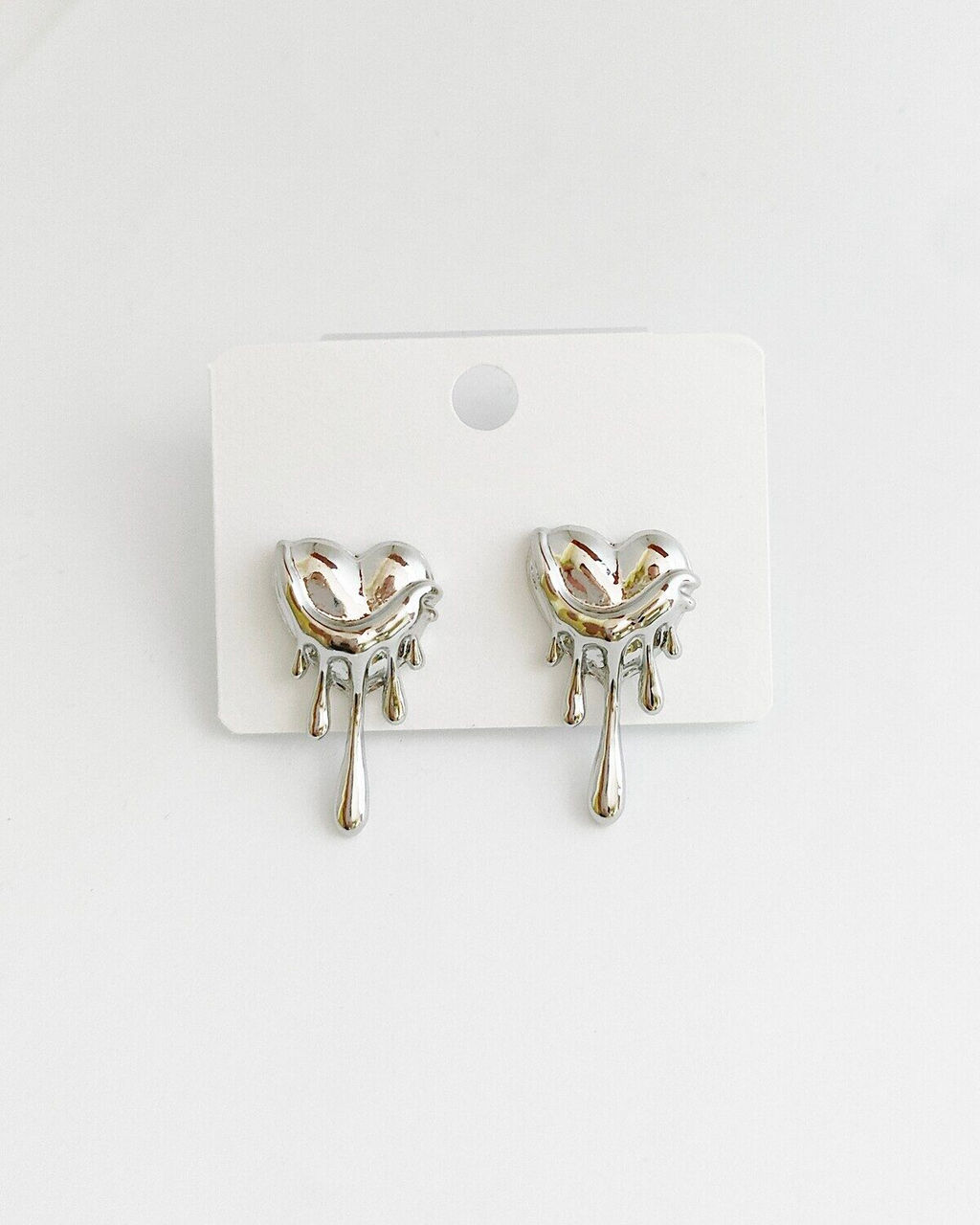 Стильные серьги