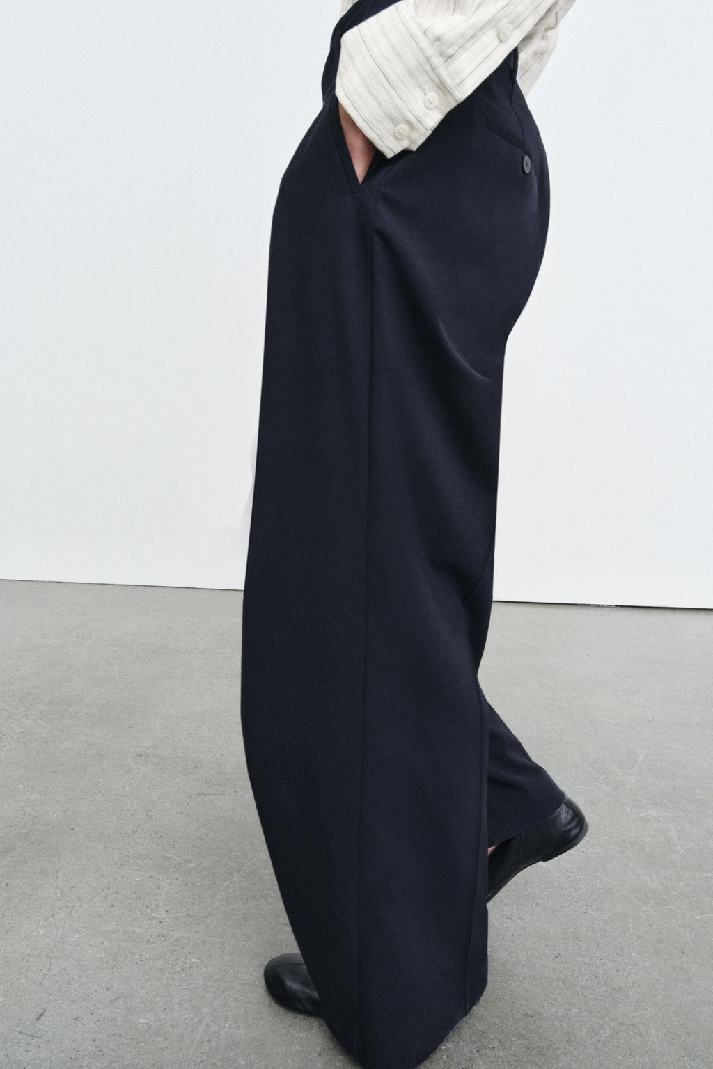 PLEATED WIDE-LEG TROUSERS ZW COLLECTION - Zara фото 4