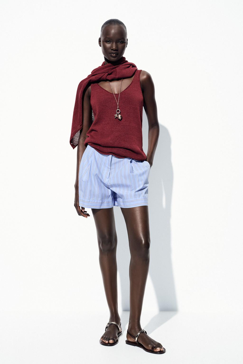 STRIPED BERMUDA SHORTS WITH BELT