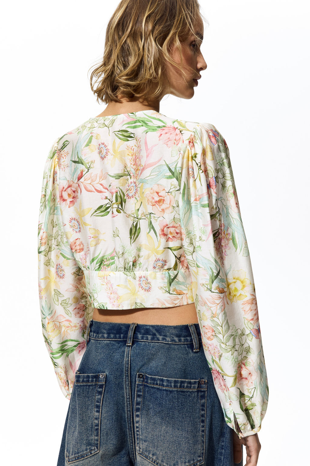 Blusa con escote en V - H&m фото 5