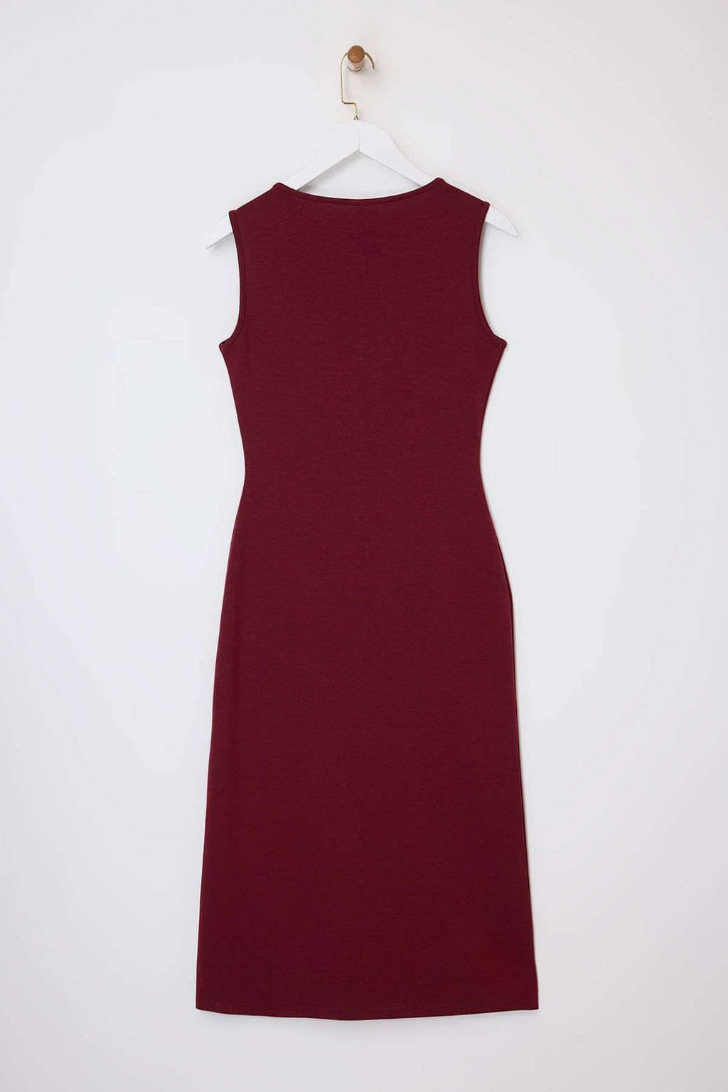 Bordo Bodycon Havuz Yaka Kolsuz Aksesuar Detayl? Midi Interlok Orme Elbise TWOSS26EL00015