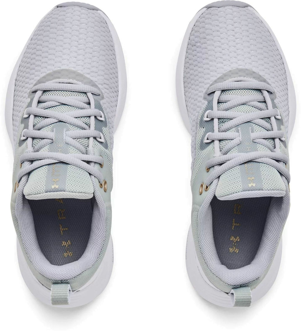 Кроссовки женские