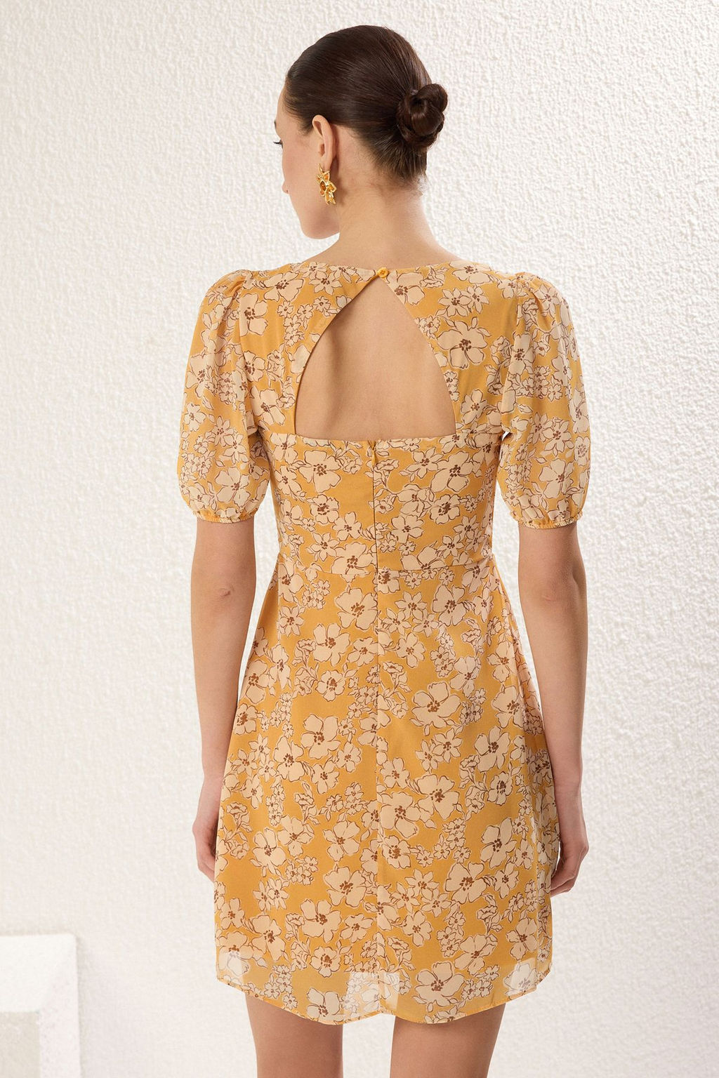 Hardal Cicek Desenli Mini Sifon Astarl? Dokuma Elbise TWOSS22EL2168