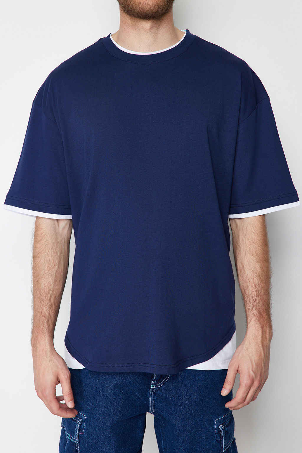 Lacivert Oversize/Genis Kesim Beyaz Panelli K?sa Kol %100 T-Shirt TMNSS22TS0225 - Trendyolmilla фото 4