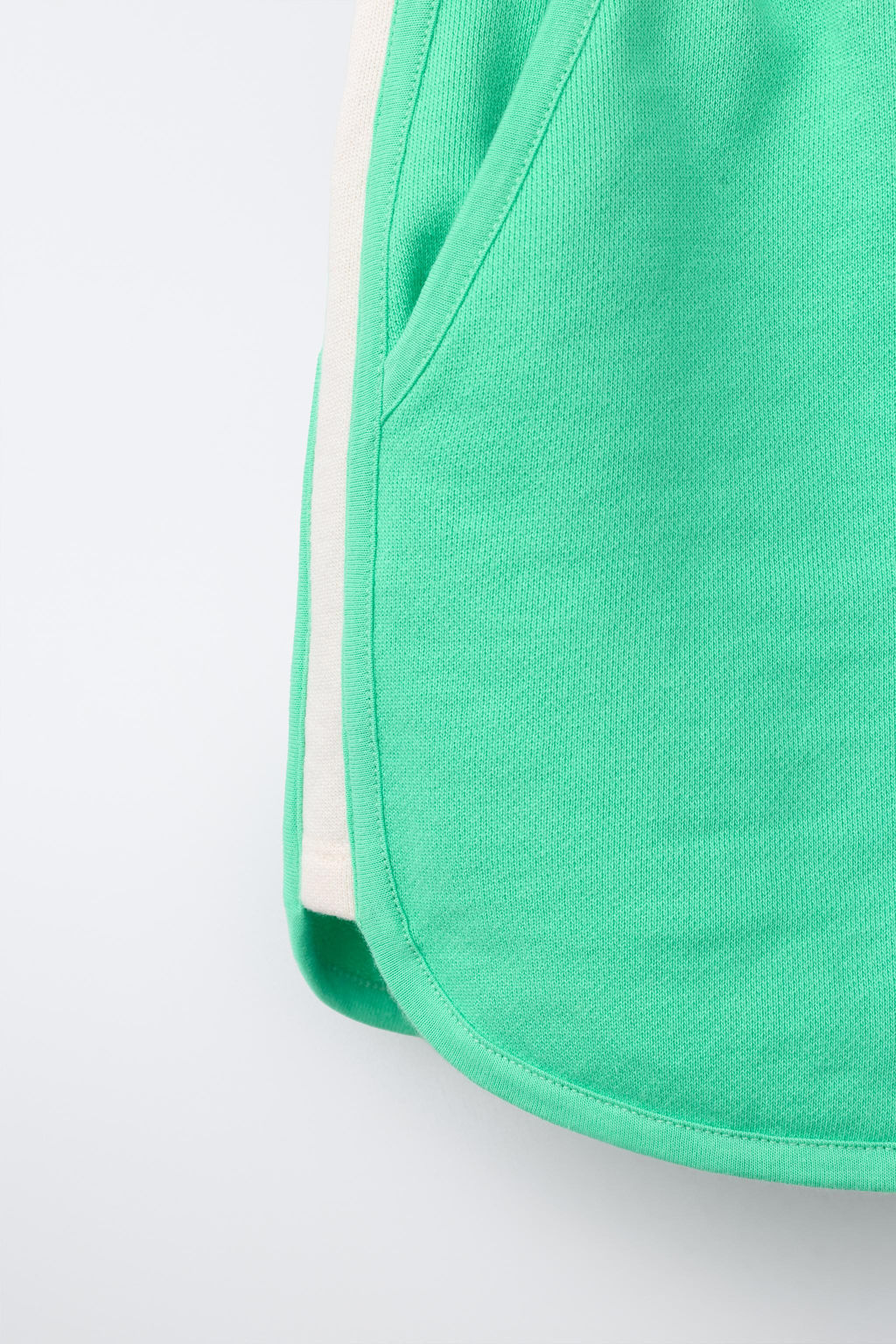BERMUDA COLOR BLOCK / Verde - Zara фото 4