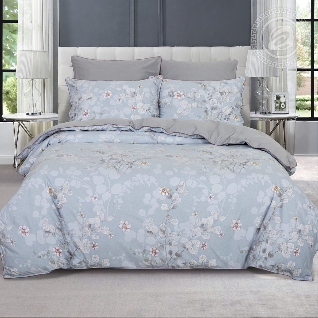 Леона Семейный/Пододеяльник (молния): 2 шт. - 215*145; Простыня: 1 шт. - 260*240; Наволочка (с кантом): 2 шт. - 70*70; Наволочка (с кантом): 2 шт. - 50*70; Велюр Престиж