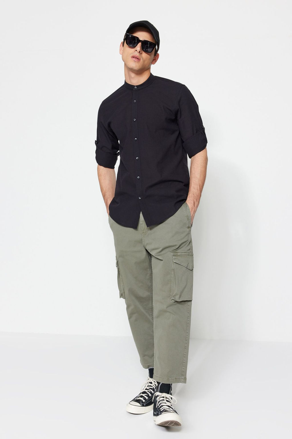 TRENDYOL MAN Koyu Yesil Slim Fit Basic Hakim Yaka Apoletli %100 Pamuklu Keten Gorunumlu Gomlek TMNSS20GO0188 - Trendyolmilla фото 40