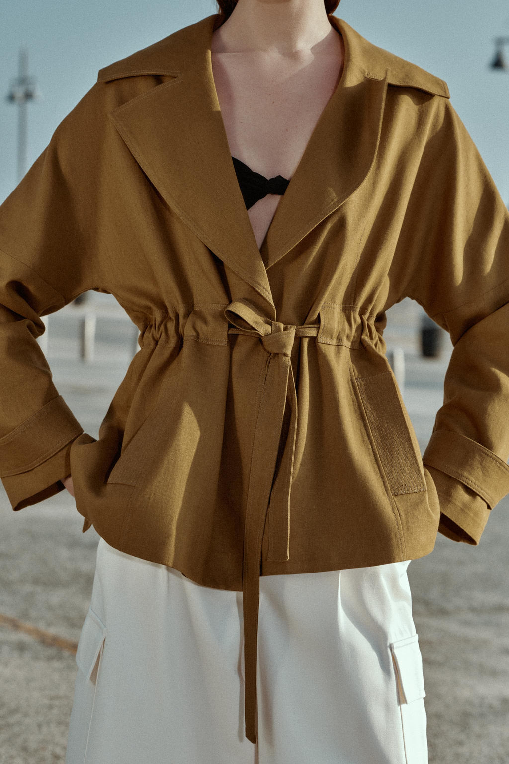 CHAQUETA TRENCH CON LINO CINTUR?N / Aceite - Zara фото 5