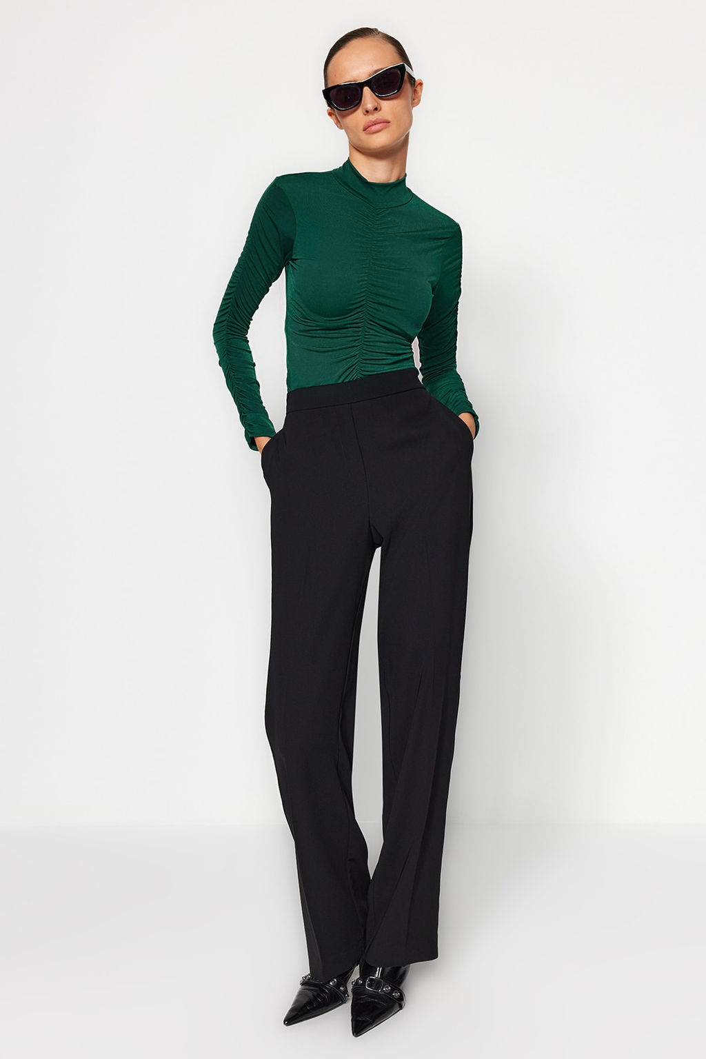 TRENDYOLMILLA Siyah Slim Buzgu Detayl? C?tc?tl? Esnek Orme Body TWOAW20BD0052  фото 2