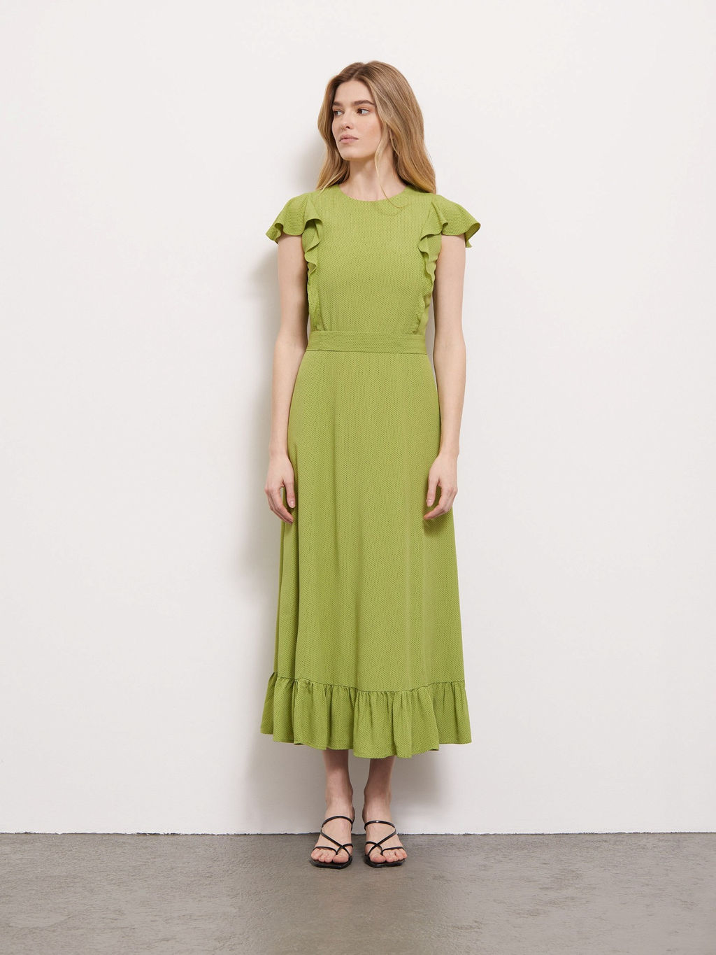 EMKA / Платье приталенного кроя  фото 3